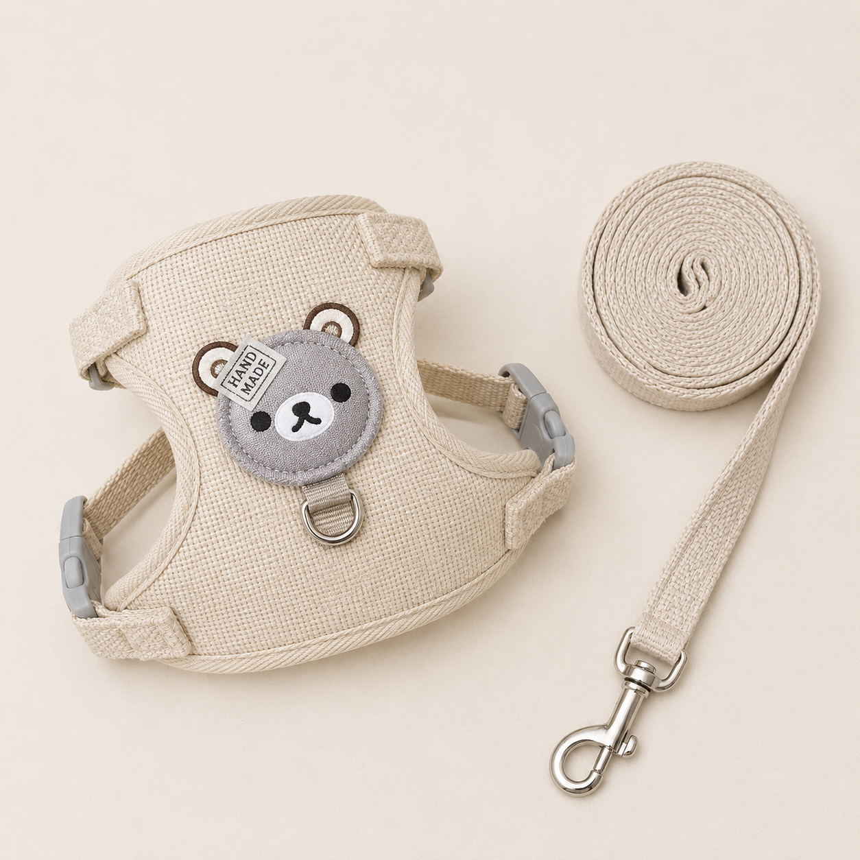 Arnés Ajustable para Perros y Gatos con Correa – Diseño Suave y Cómodo Alma