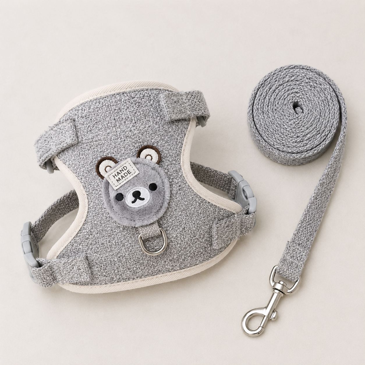 Arnés Ajustable para Perros y Gatos con Correa – Diseño Suave y Cómodo Alma
